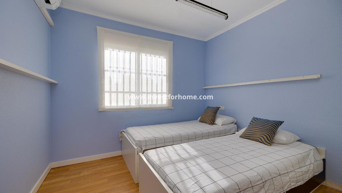 Vente - Villa - Torrevieja - Costa Blanca