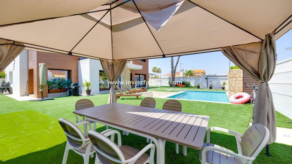 Vente - Villa - Torrevieja - Costa Blanca