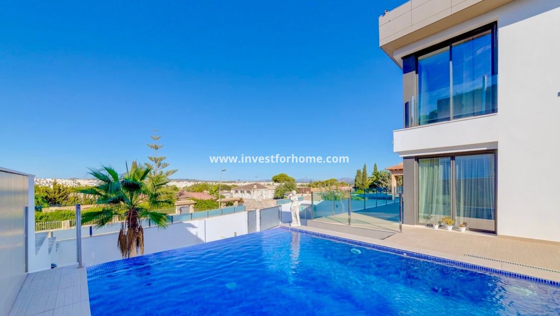 Vente - Villa - Torrevieja - Costa Blanca