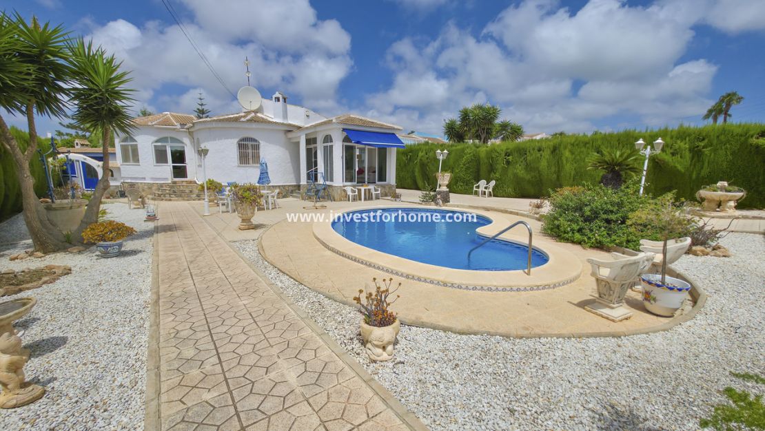 Vente - Villa - Torrevieja - Costa Blanca
