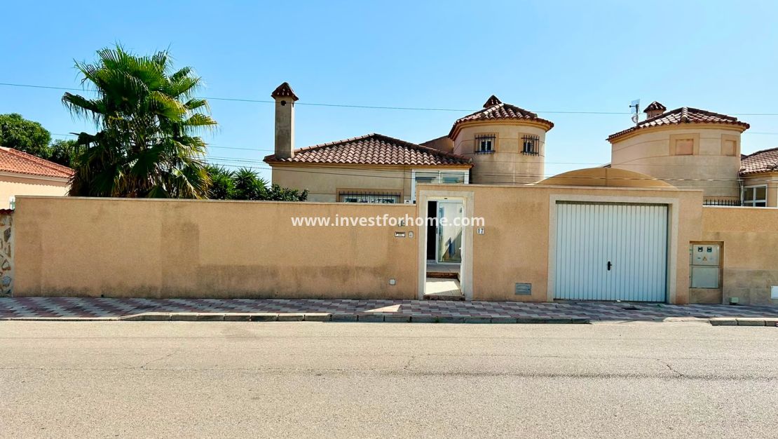 Vente - Villa - Torrevieja - Costa Blanca