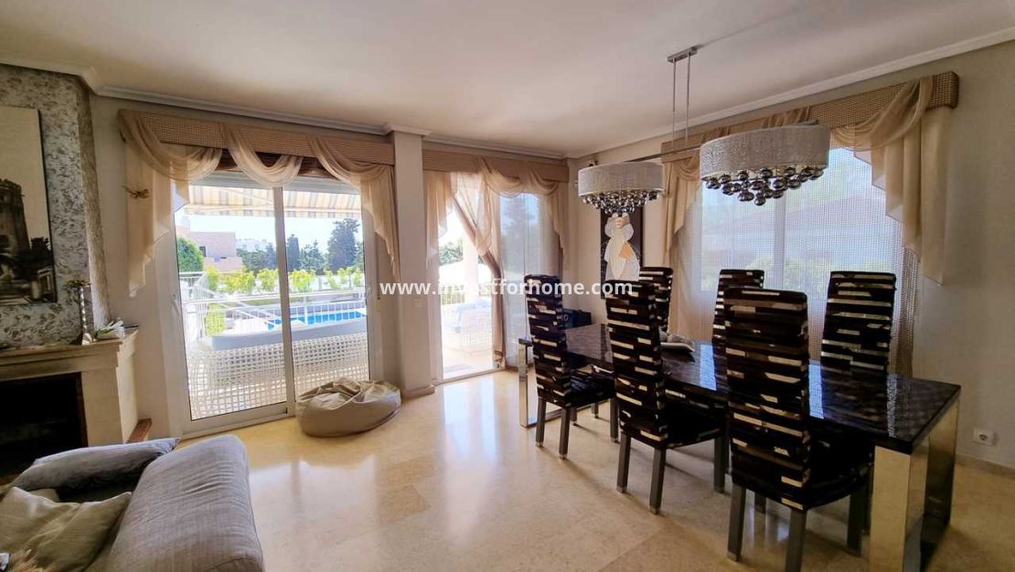 Vente - Villa - Torrevieja - Costa Blanca