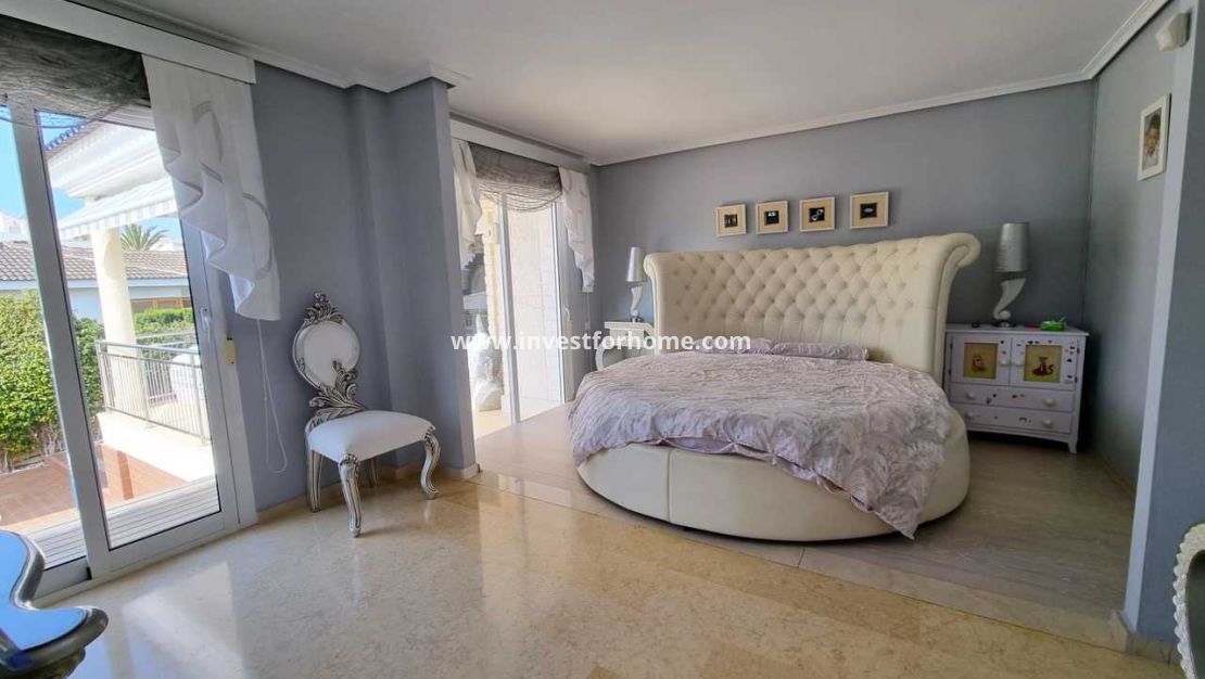 Vente - Villa - Torrevieja - Costa Blanca