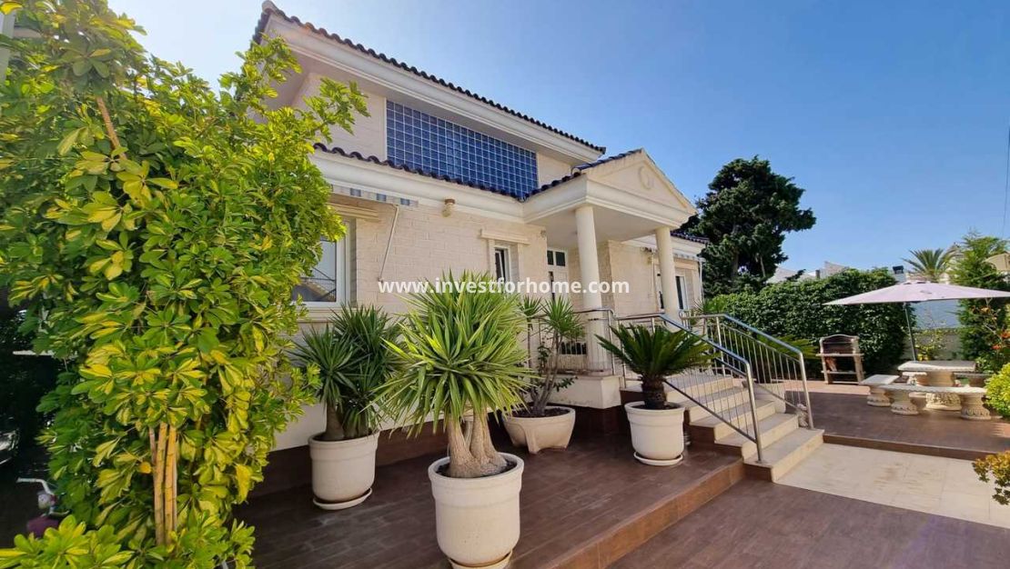 Vente - Villa - Torrevieja - Costa Blanca
