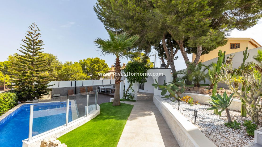 Vente - Villa - Torrevieja - Costa Blanca