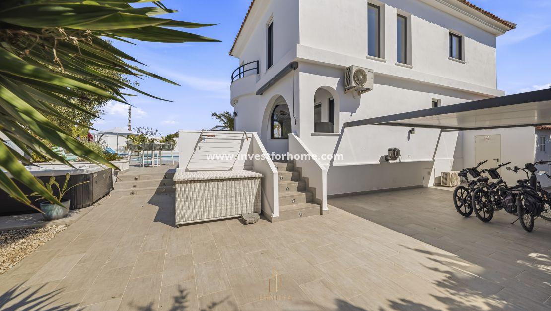 Vente - Villa - Torrevieja - La Siesta-El Chaparral