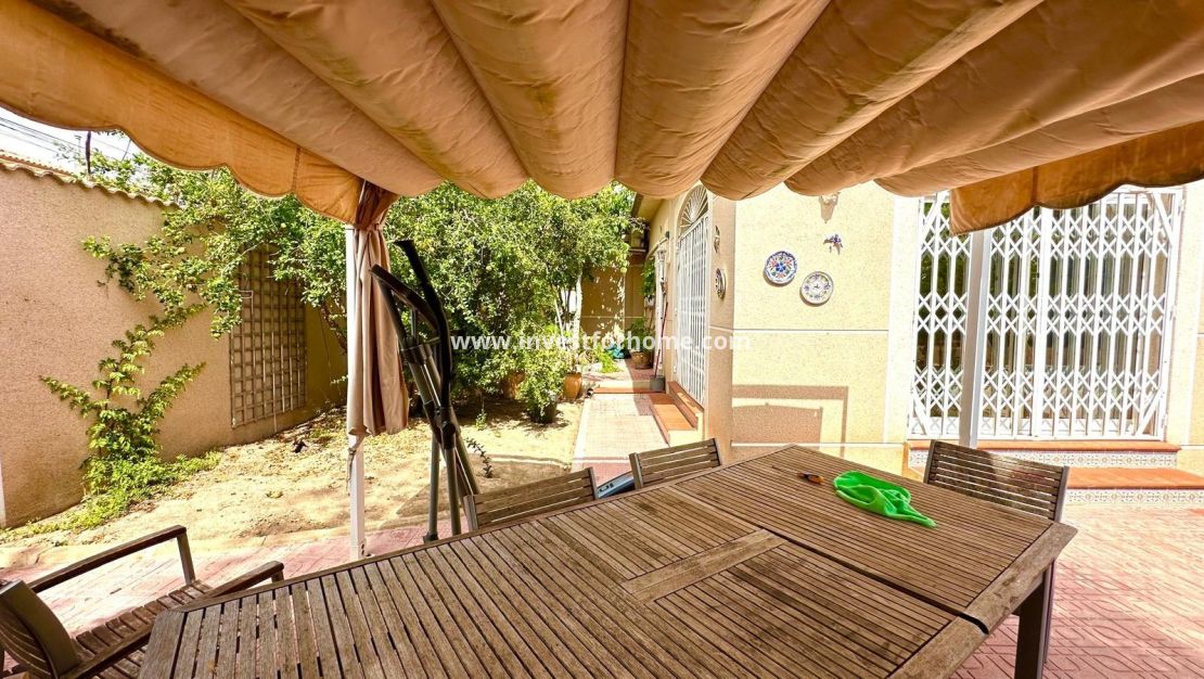 Vente - Villa - Torrevieja - Los Balcones - Los Altos Del Edén