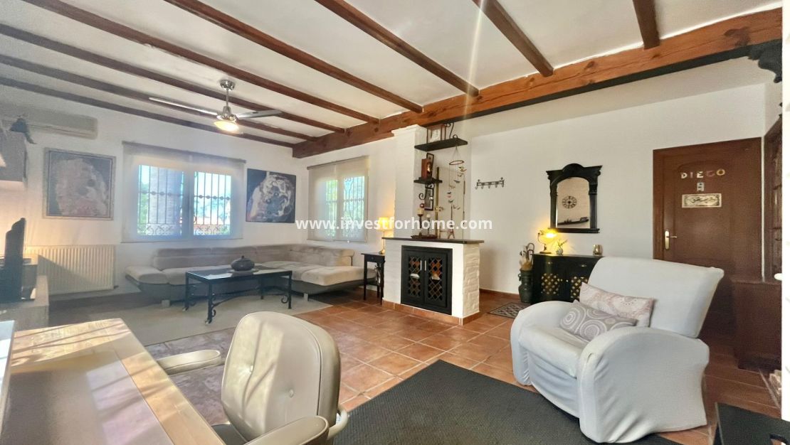 Vente - Villa - Torrevieja - Los Balcones - Los Altos Del Edén