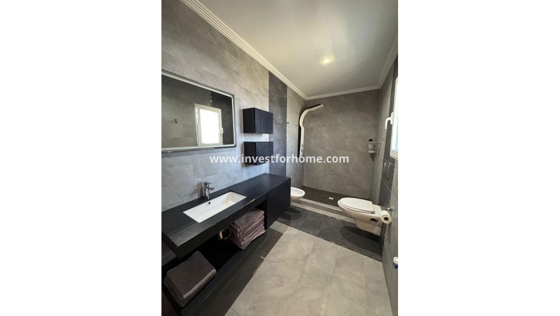 Vente - Villa - Torrevieja - Los Balcones - Los Altos Del Edén