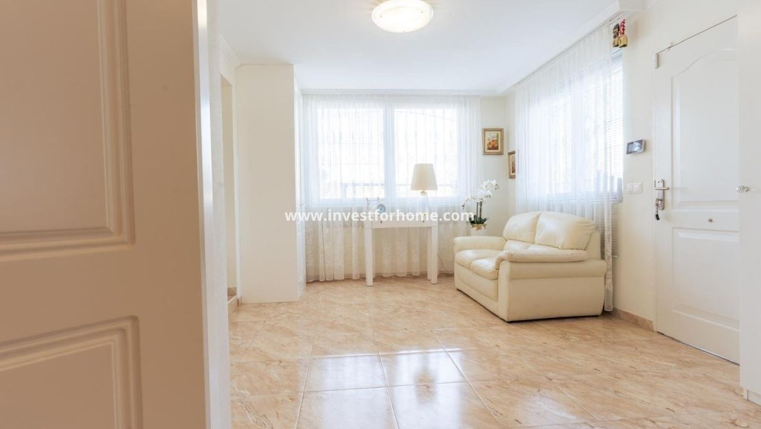 Vente - Villa - Torrevieja - Los Balcones - Los Altos Del Edén