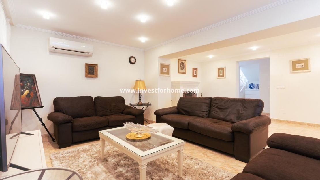 Vente - Villa - Torrevieja - Los Balcones - Los Altos Del Edén