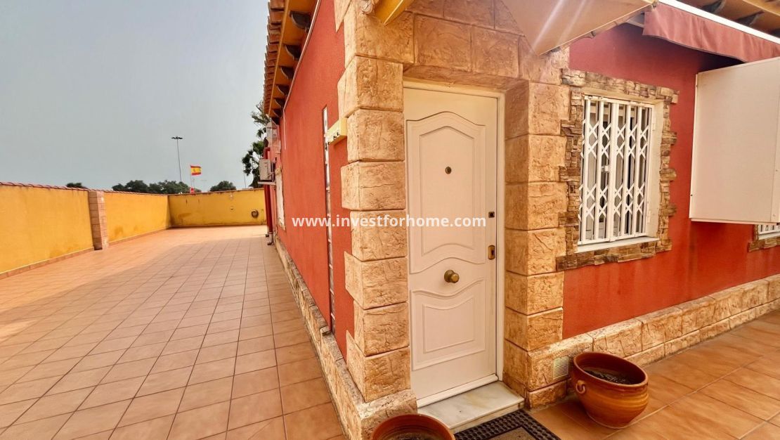 Vente - Villa - Torrevieja - Los Balcones - Los Altos Del Edén