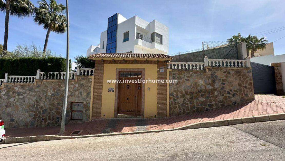 Vente - Villa - Torrevieja - Los Balcones - Los Altos Del Edén