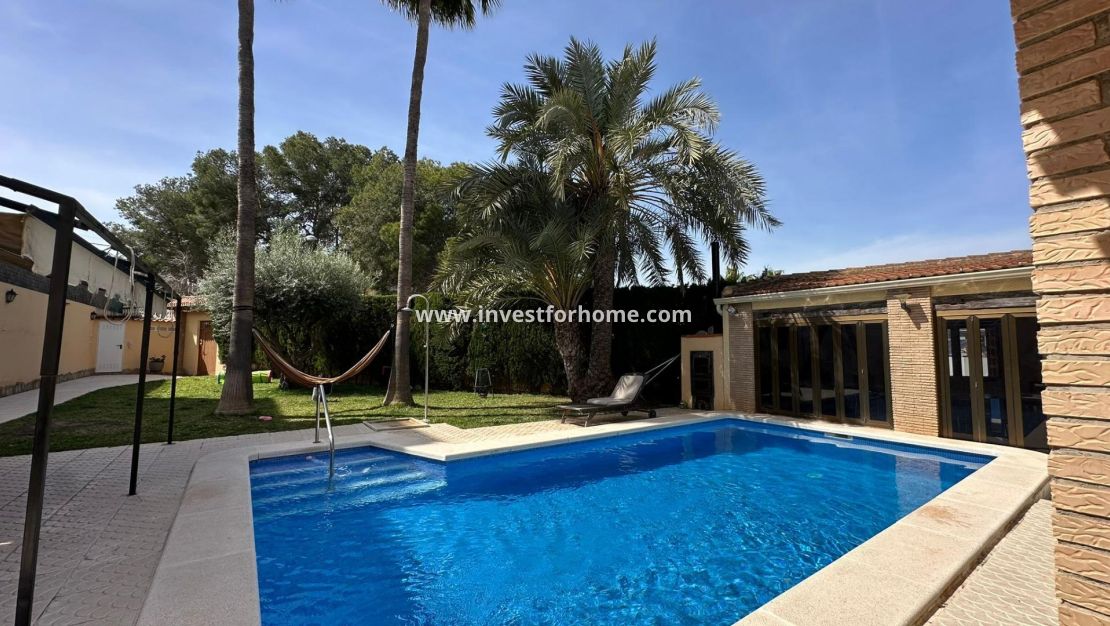 Vente - Villa - Torrevieja - Los Balcones - Los Altos Del Edén