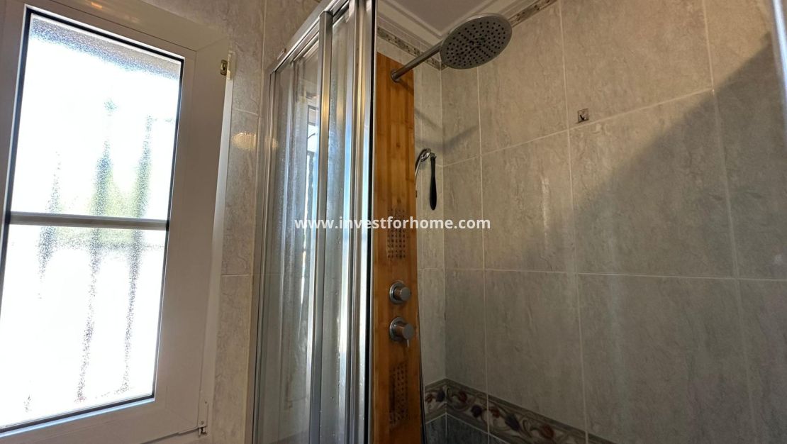 Vente - Villa - Torrevieja - Los Balcones - Los Altos Del Edén