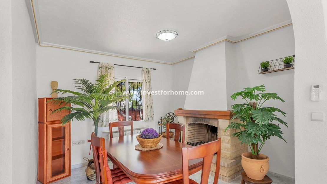 Vente - Villa - Torrevieja - Los Balcones - Los Altos Del Edén