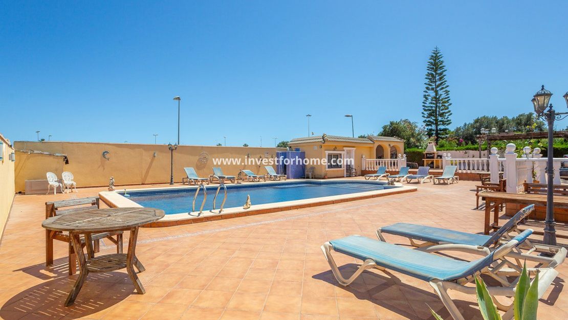 Vente - Villa - Torrevieja - Los Balcones