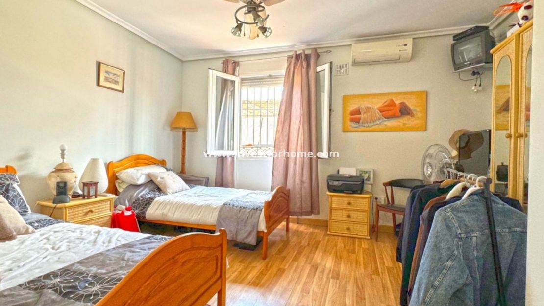 Vente - Villa - Torrevieja - Los Balcones