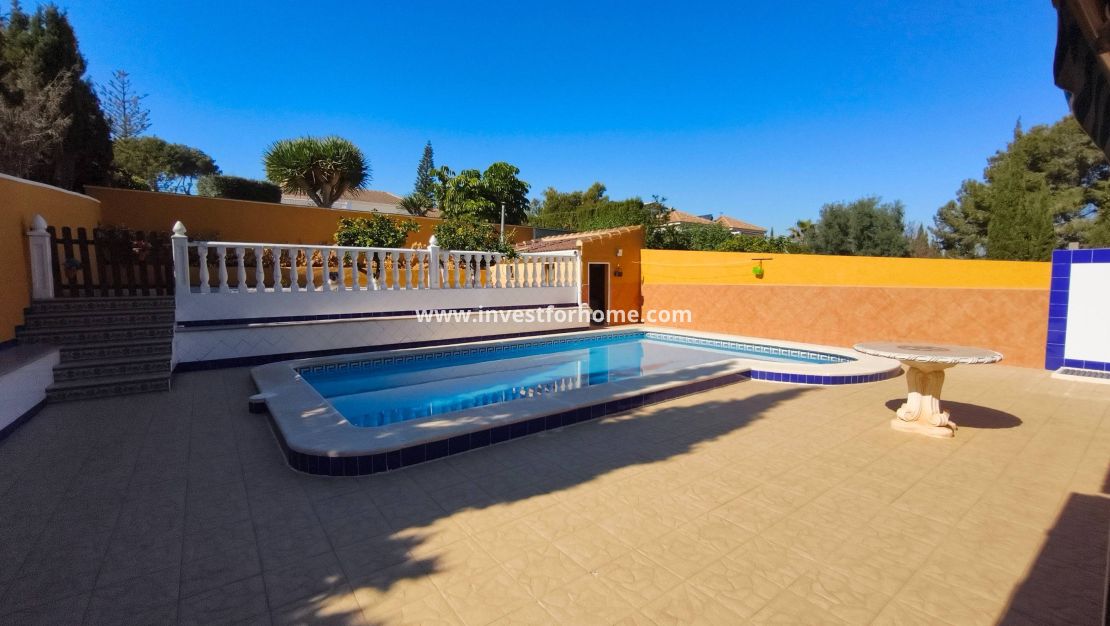 Vente - Villa - Torrevieja - Los Balcones
