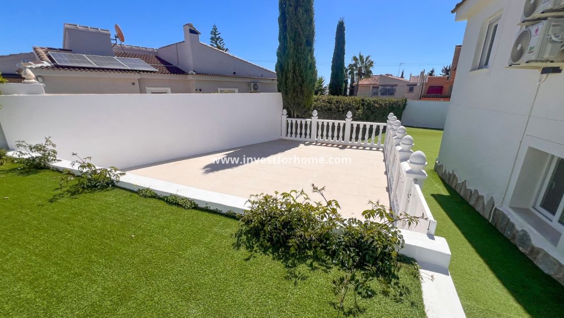 Vente - Villa - Torrevieja - Los Balcones