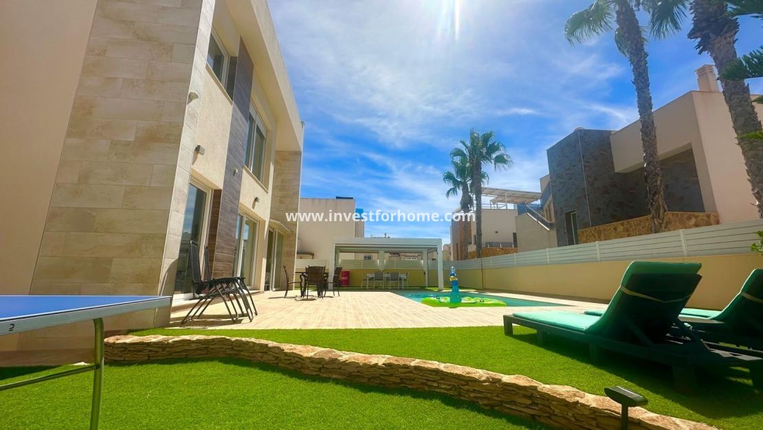 Vente - Villa - Torrevieja - Miramar - Torre Del Moro