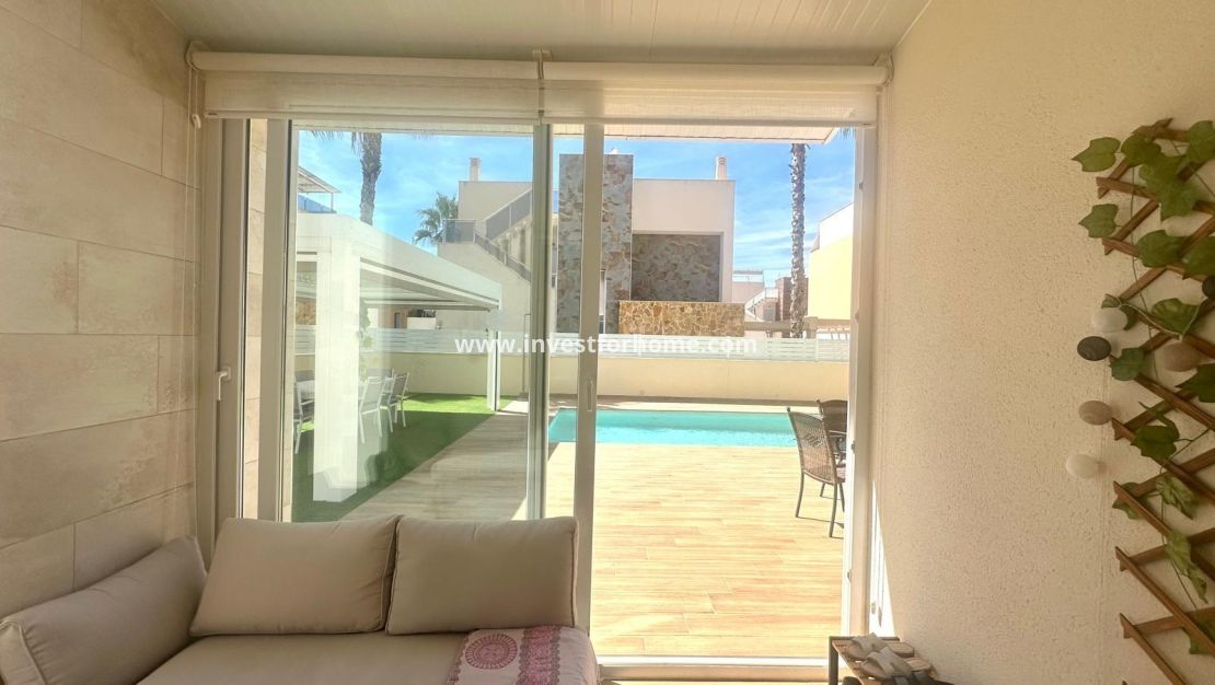 Vente - Villa - Torrevieja - Miramar - Torre Del Moro