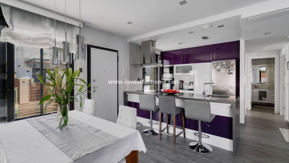 Vente - Villa - Torrevieja - Nueva Torrevieja - Aguas Nuevas