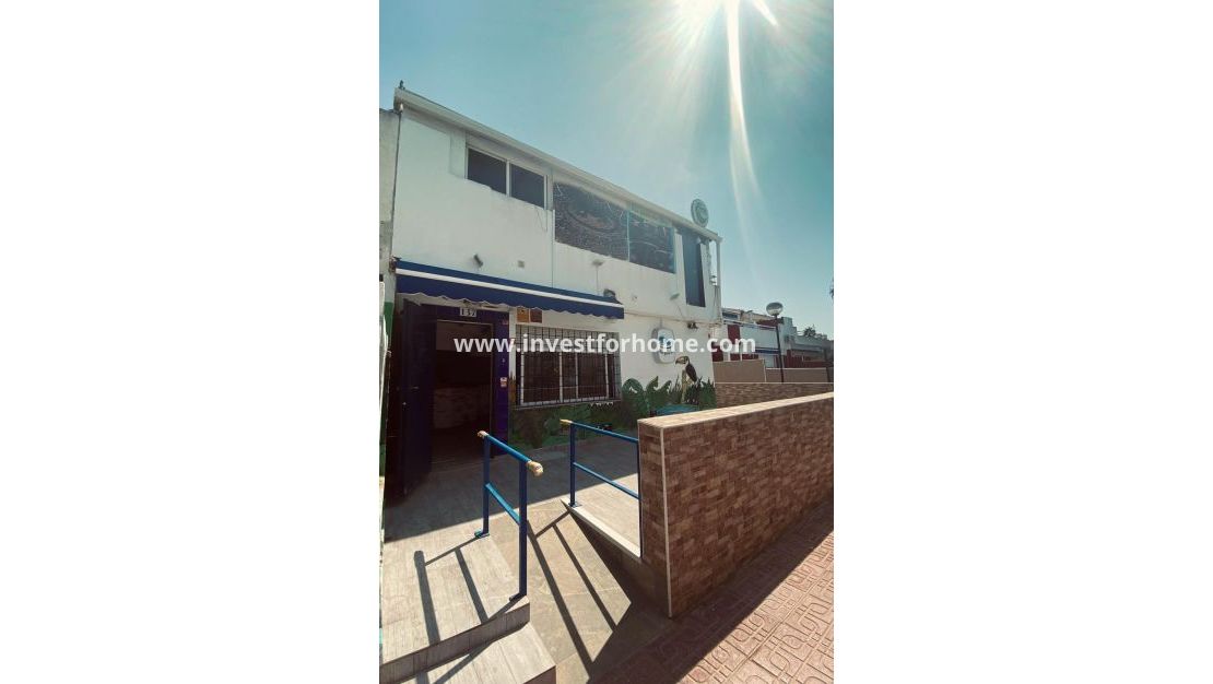 Vente - Villa - Torrevieja - Parque Acuático - Sector 25