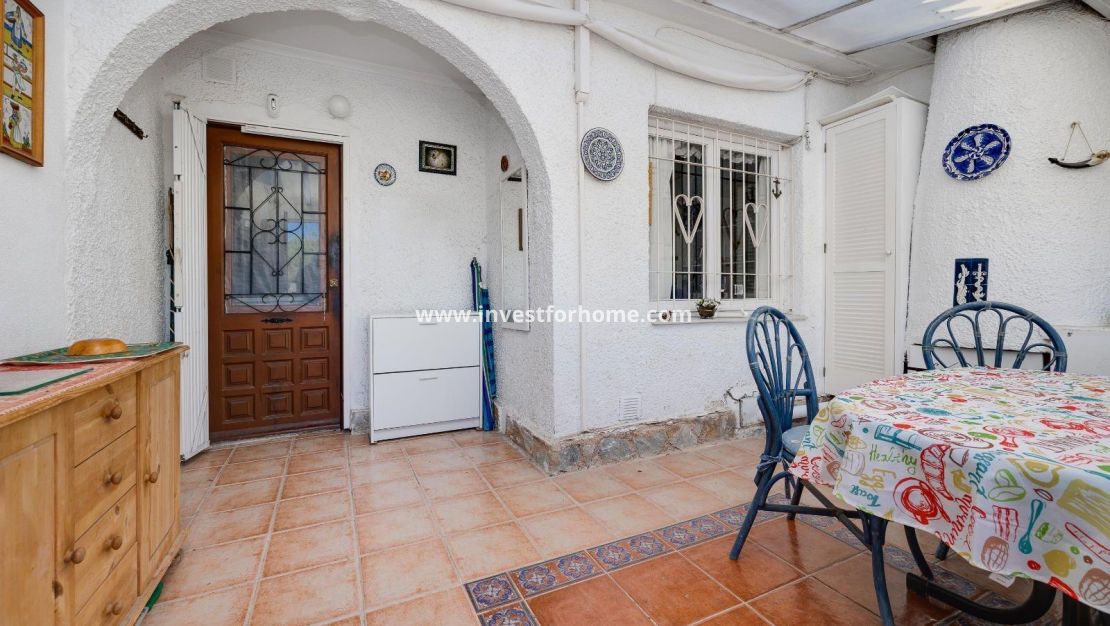 Vente - Villa - Torrevieja - Playa de los Locos