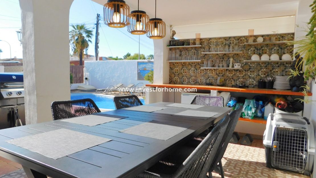 Vente - Villa - Torrevieja - San Luis