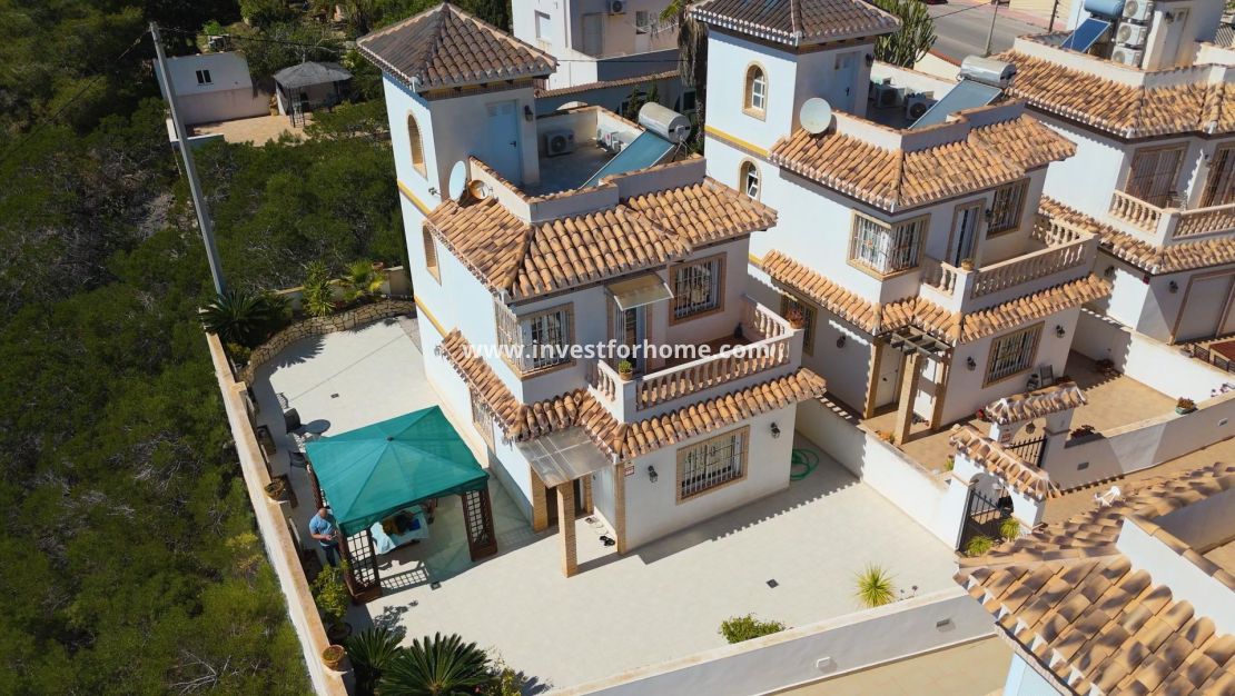 Vente - Villa - Torrevieja - Torrelamata - La Mata