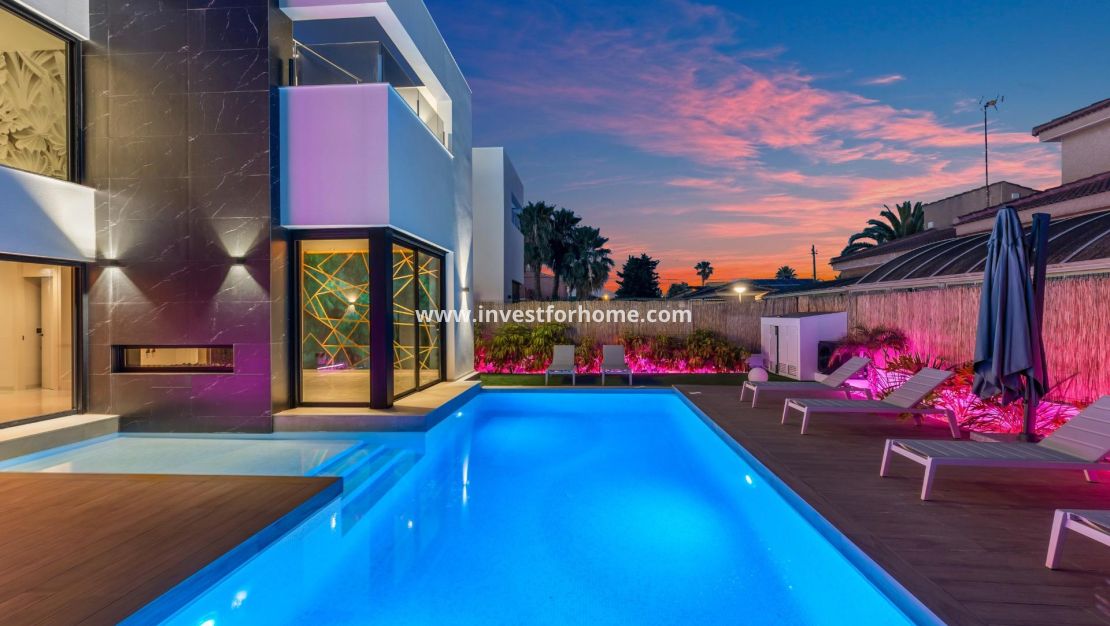 Vente - Villa - Torrevieja - Torreta Florida