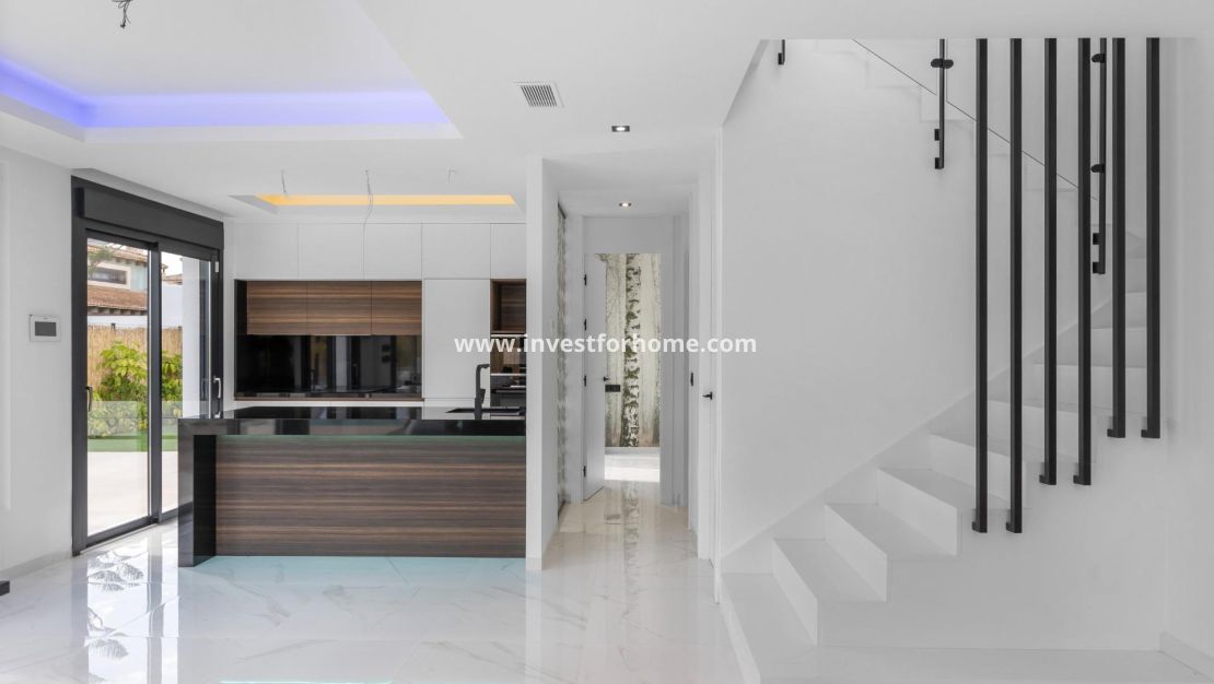 Vente - Villa - Torrevieja - Torreta Florida