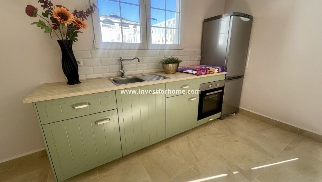 Vente - Villa - Urb. La Marina - Inland