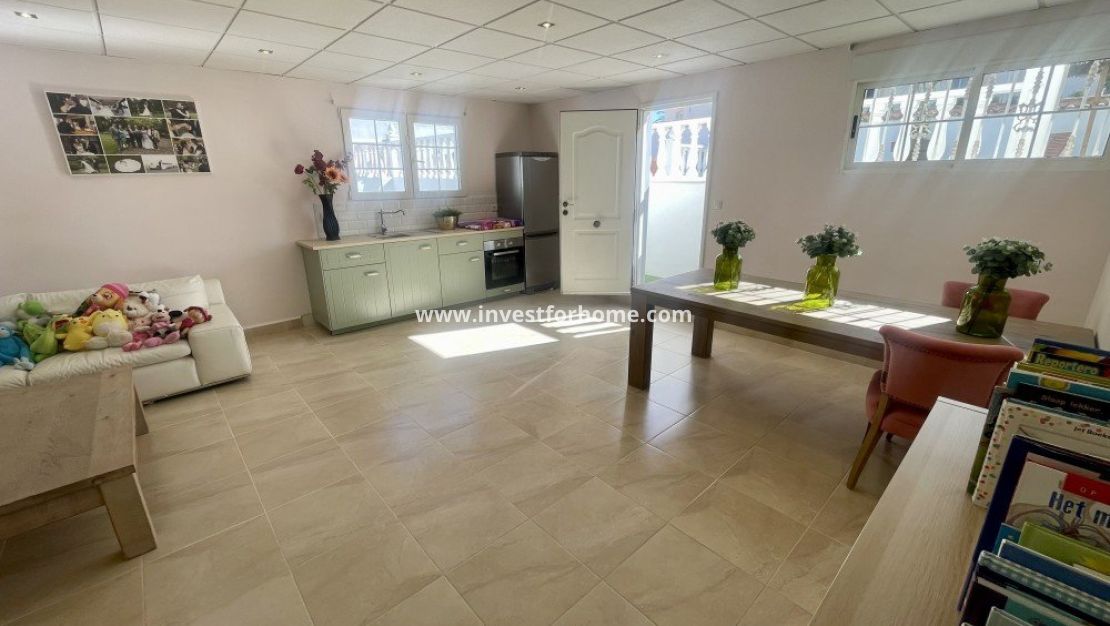 Vente - Villa - Urb. La Marina - Inland