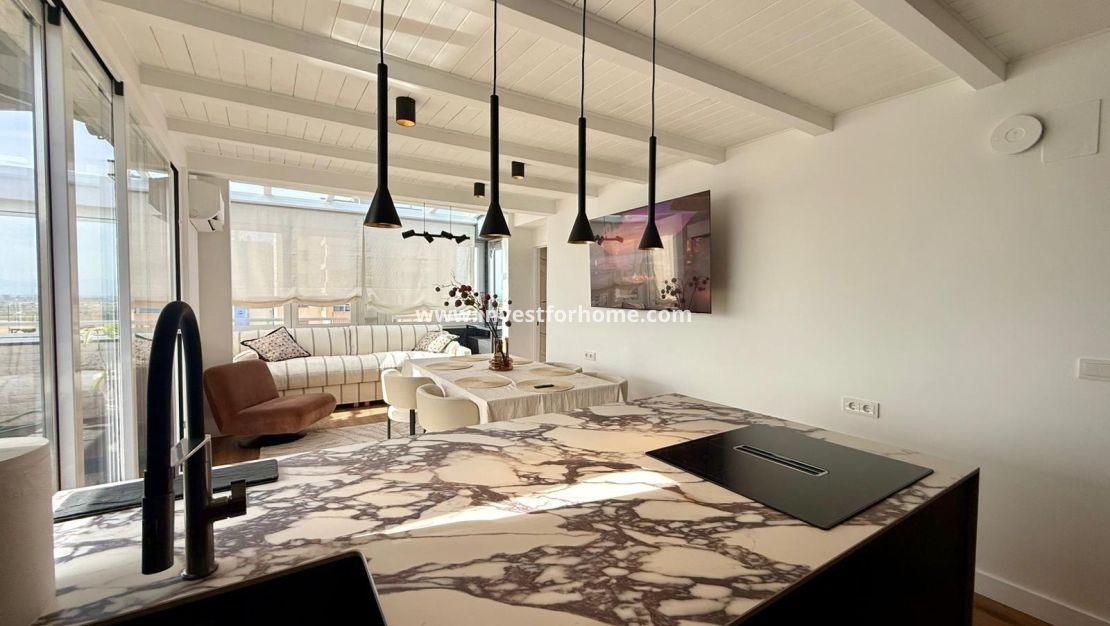 Verkoop - Appartement - Guardamar del Segura - Centro