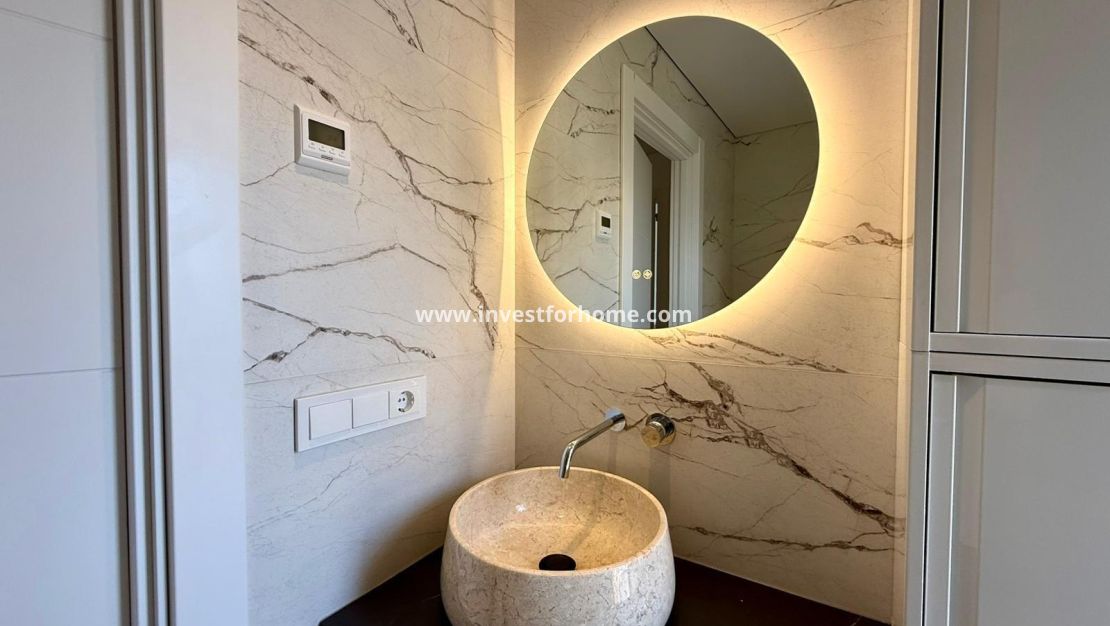 Verkoop - Appartement - Guardamar del Segura - Centro
