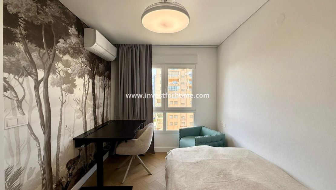 Verkoop - Appartement - Guardamar del Segura - Centro