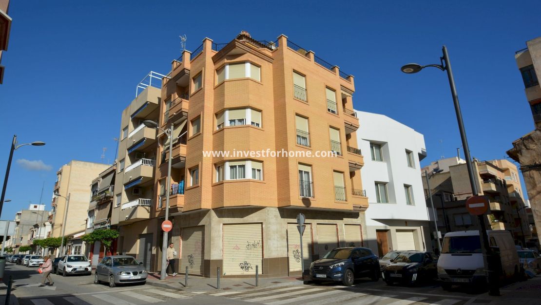 Verkoop - Appartement - Guardamar del Segura - Costa Blanca