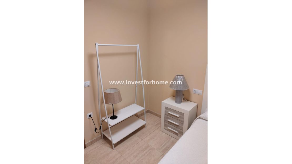 Verkoop - Appartement - Guardamar del Segura - Puerto Deportivo