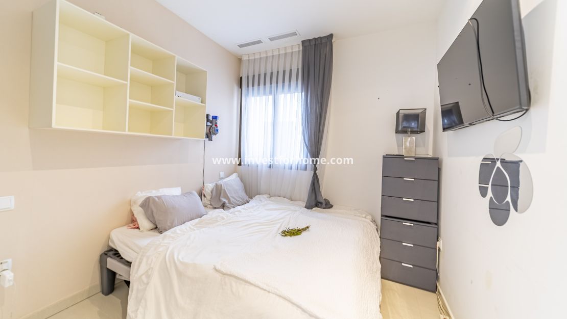 Verkoop - Appartement - Guardamar del Segura