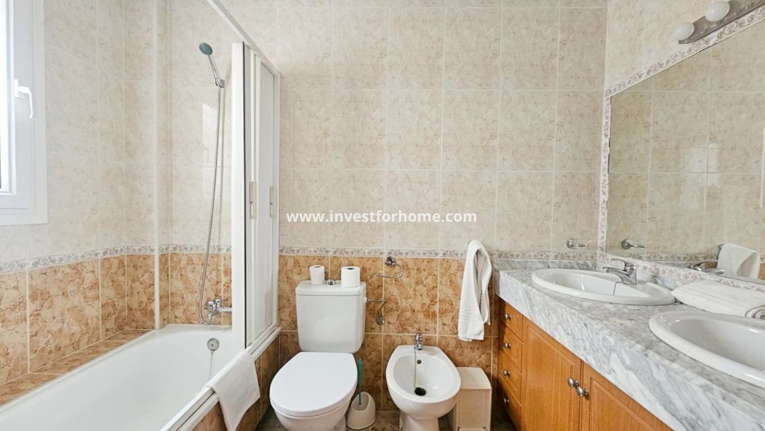 Verkoop - Appartement - Orihuela Costa - Agua Marina