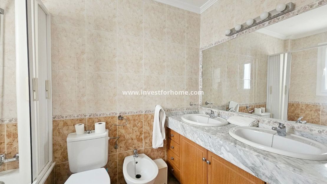 Verkoop - Appartement - Orihuela Costa - Agua Marina