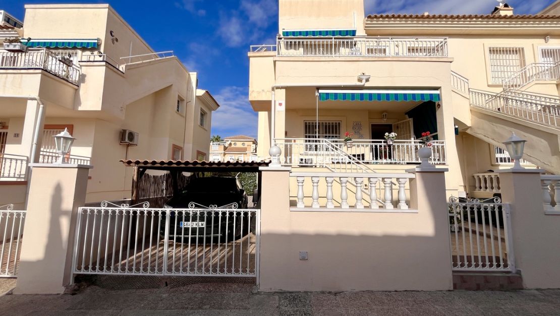 Verkoop - Appartement - Orihuela Costa - Costa Blanca