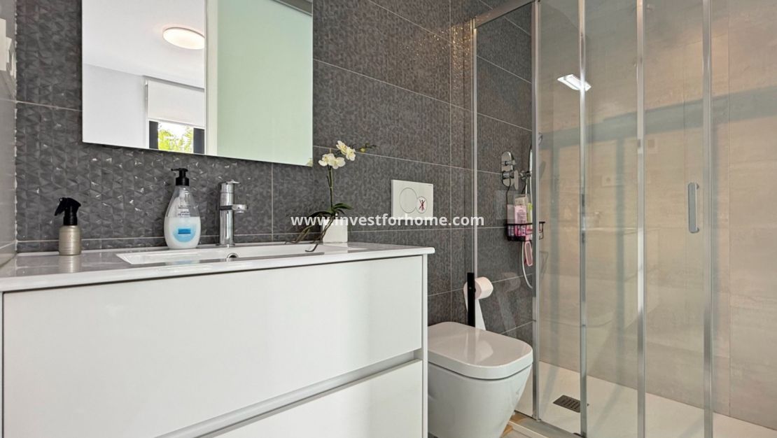 Verkoop - Appartement - Orihuela Costa - Costa Blanca