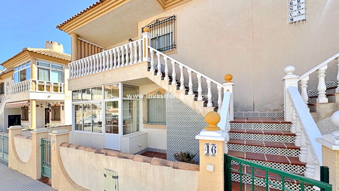 Verkoop - Appartement - Orihuela Costa - Costa Blanca