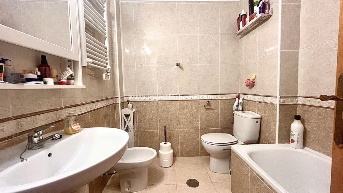 Verkoop - Appartement - Orihuela Costa - Costa Blanca