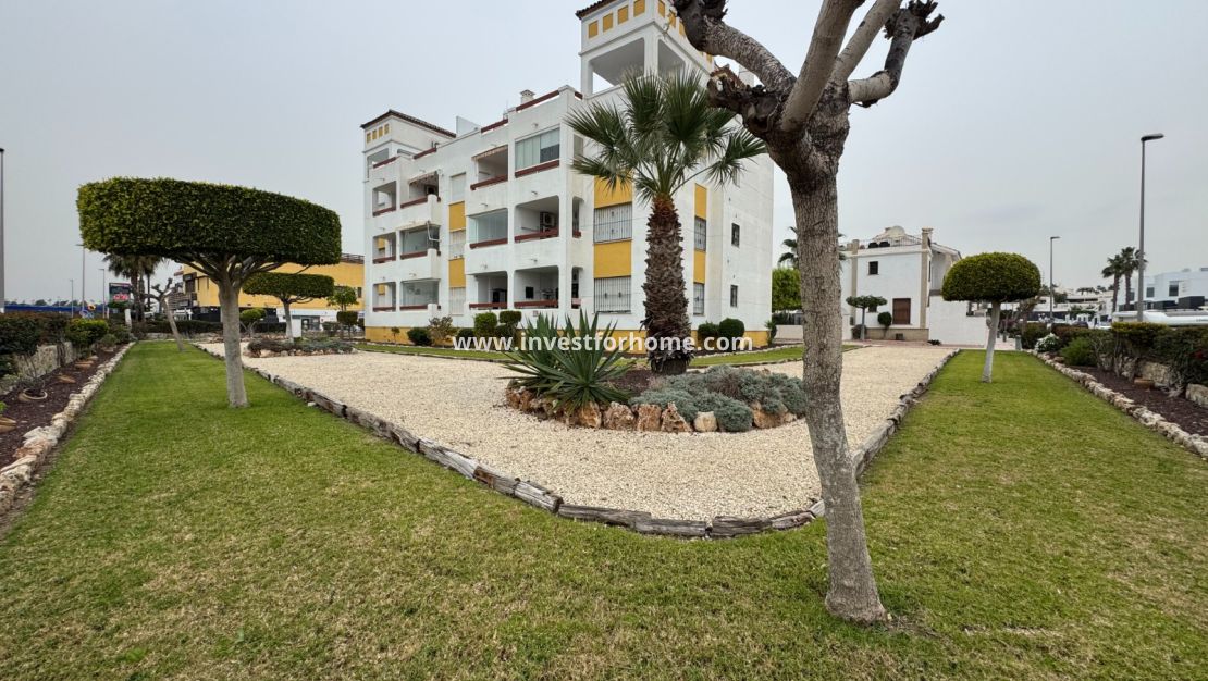 Verkoop - Appartement - Orihuela Costa - Costa Blanca