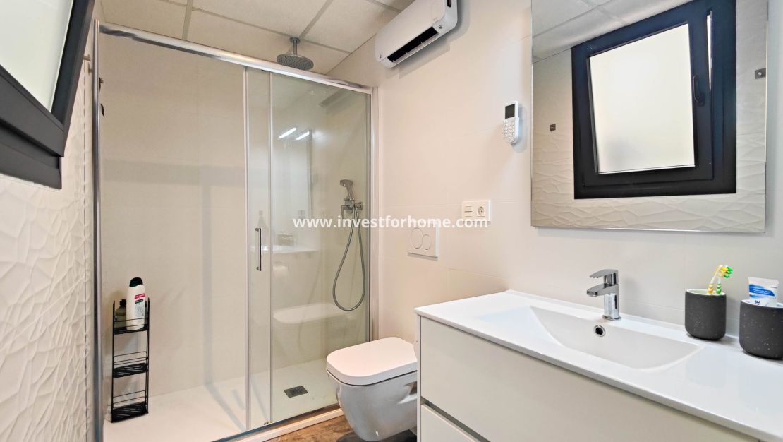 Verkoop - Appartement - Orihuela Costa - Costa Blanca