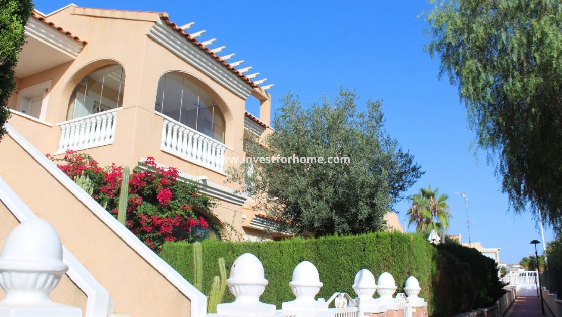 Verkoop - Appartement - Orihuela Costa - Costa Blanca